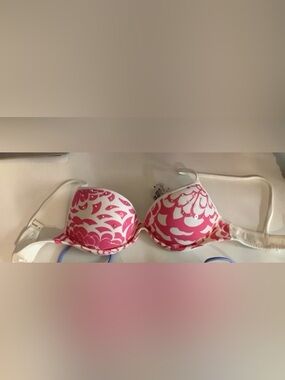 Recco Size Medium Brazilian Underwire/Push Up Bikini Top. New